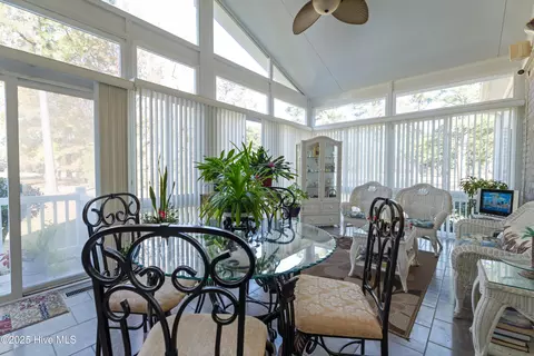Exterior - 602 Taberna Cir, New Bern, NC 28562 photo 2 of 4