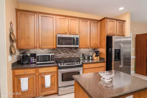 Kitchen - 602 Taberna Cir, New Bern, NC 28562 photo 1 of 3