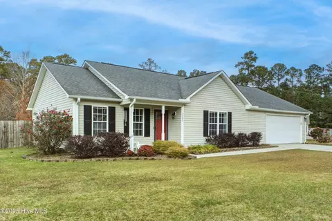 1781 Liz Ln NE, Leland, NC 28451