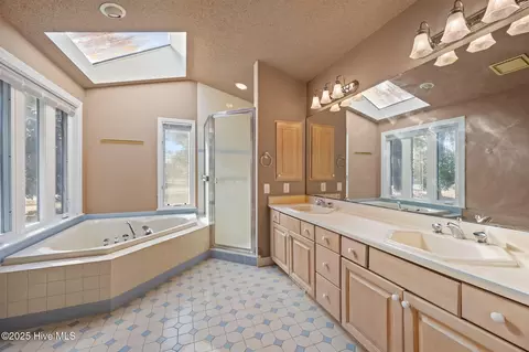 101 Bunker Ct, Hampstead, NC 28443 photo 34