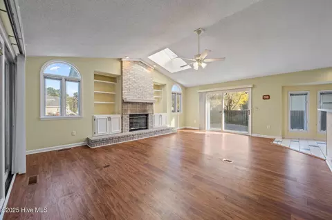 101 Bunker Ct, Hampstead, NC 28443 photo 22