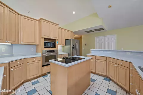 101 Bunker Ct, Hampstead, NC 28443 photo 23