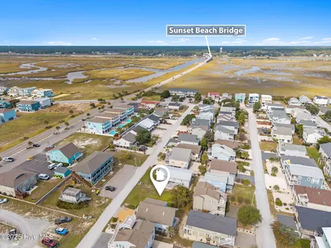 421 1st St, Sunset Beach, NC 28468 photo 8