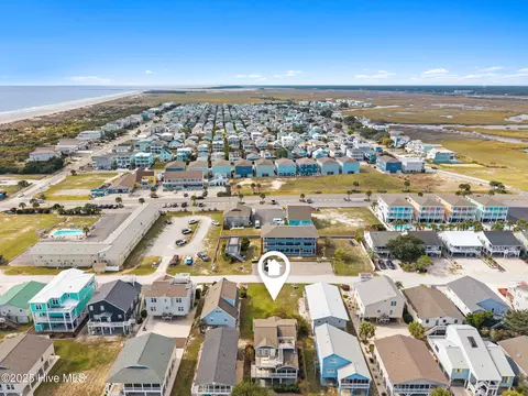 421 1st St, Sunset Beach, NC 28468 photo 7