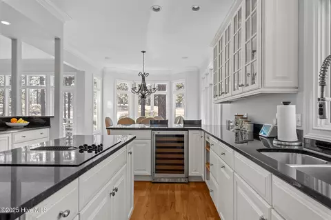 Kitchen - 10 Wee Burn Ln, Pinehurst, NC 28374 photo 3 of 5