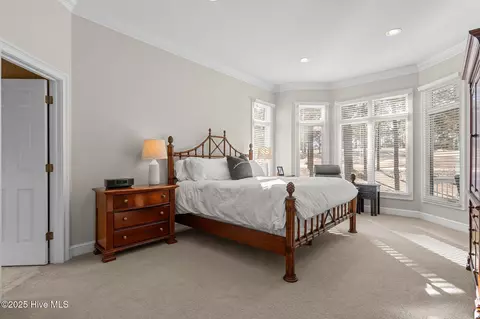 Bedroom - 10 Wee Burn Ln, Pinehurst, NC 28374 photo 1 of 5