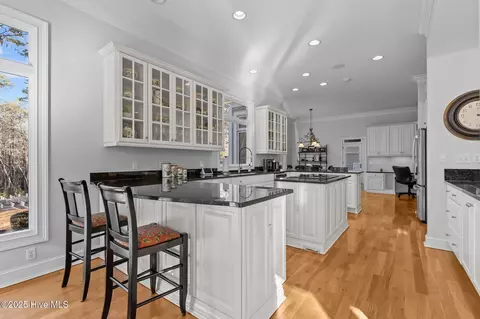 Kitchen - 10 Wee Burn Ln, Pinehurst, NC 28374 photo 5 of 5