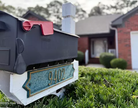 9402 Short Putt Ct, Wilmington, NC 28412