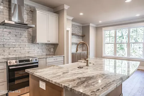 Kitchen - 1 Juniper Ln, Pinehurst, NC 28374 photo 7 of 8