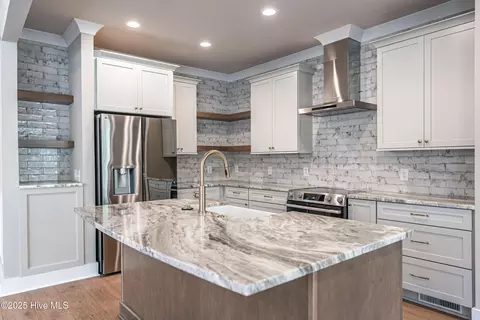 Kitchen - 1 Juniper Ln, Pinehurst, NC 28374 photo 2 of 8