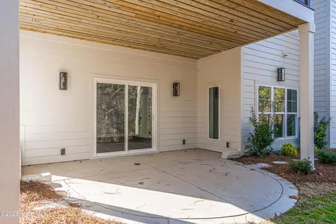 Exterior - 1 Juniper Ln, Pinehurst, NC 28374 photo 4 of 12