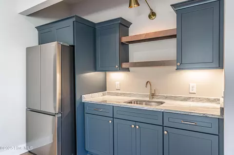 Kitchen - 1 Juniper Ln, Pinehurst, NC 28374 photo 4 of 8
