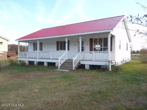 1990 Us Highway 13 N, Farmville, NC 27828