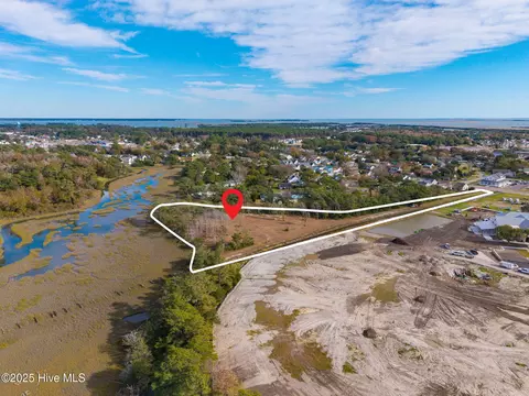 0 Live Oak St, Beaufort, NC 28516