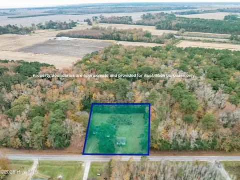 499 Green Hill Rd, Engelhard, NC 27824