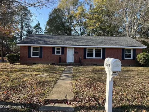 709 Prince Ave, Goldsboro, NC 27530