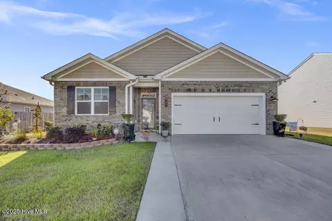 344 Tributary Cir, Wilmington, NC 28401