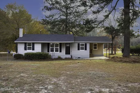 4050 Doc Bennett Rd, Fayetteville, NC 28306