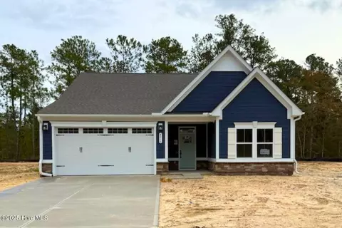 4016 Farmfield Dr, Navassa, NC 28451