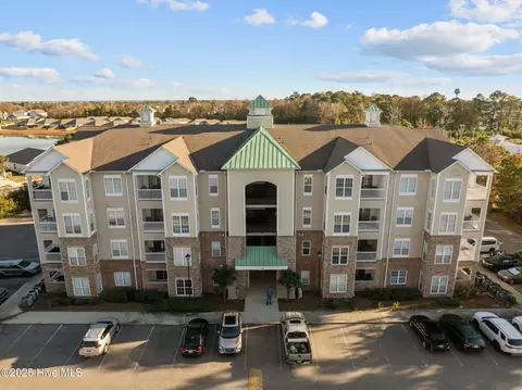 300-314 Gateway Condos Dr #314, Surf City, NC 28445