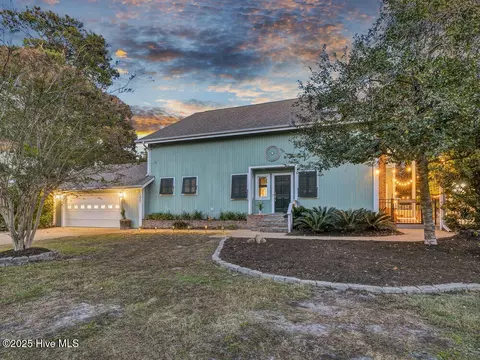 Exterior - 2001 Cordgrass Rd, Hampstead, NC 28443 photo 22 of 25