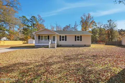 5488 Palmers Branch Dr NE, Leland, NC 28451