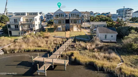 705 S Topsail Dr #A, Surf City, NC 28445