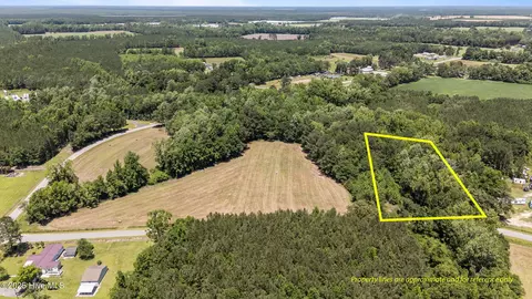 490 Newtown Loop Rd, Atkinson, NC 28421