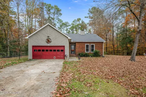 113 Ridgewood Trl, New Bern, NC 28560