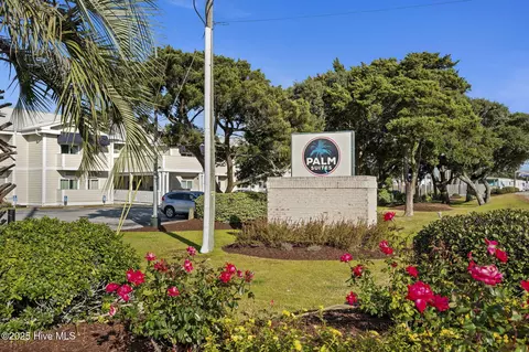602 W Ft Macon Rd #148, Atlantic Beach, NC 28512