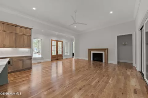 Living - 12 Hemlock Ct, Pinehurst, NC 28374 photo 2 of 2