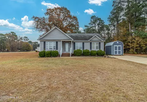 104 Graces Farm Rd, La Grange, NC 28551