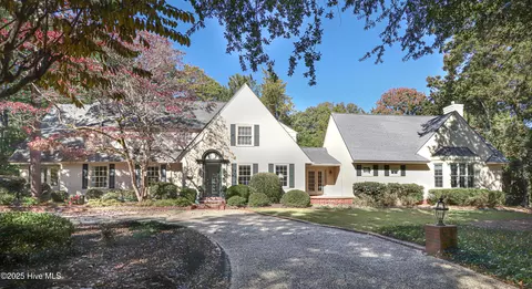40 Culdee Rd, Pinehurst, NC 28374