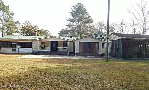 149 Jeff Murphy Ln, Magnolia, NC 28453