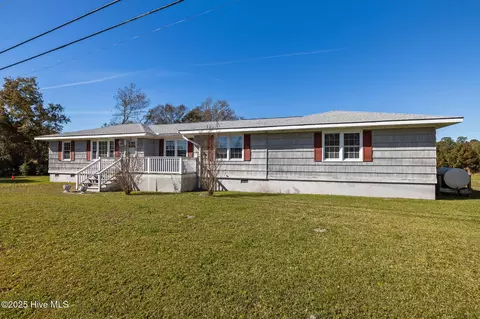 2255 Highway 70, Beaufort, NC 28516