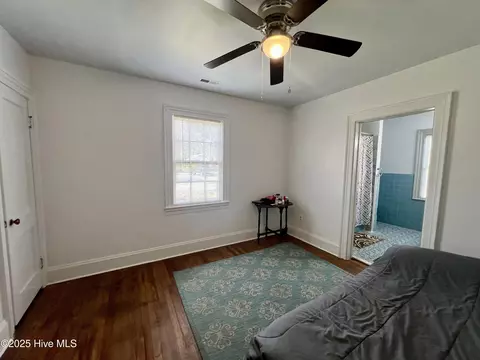 Bedroom - 314 E 9th St, Washington, NC 27889 photo 6 of 7