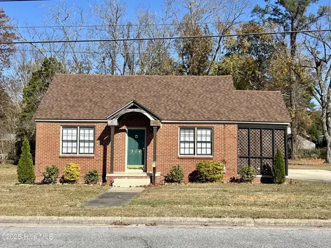 314 E 9th St, Washington, NC 27889