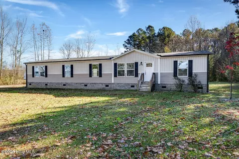 510 Mary Slocum Rd NE, Watha, NC 28478