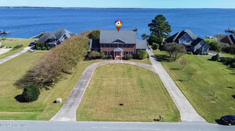 610 Small Dr, Elizabeth City, NC 27909