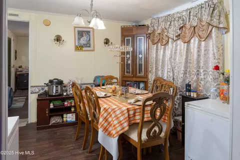 Dining - 100 Mustang Ln, Godwin, NC 28344 photo 1 of 2