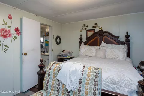 Bedroom - 100 Mustang Ln, Godwin, NC 28344 photo 2 of 2