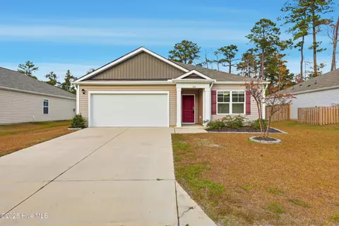 668 Buckeye Rd NE, Leland, NC 28451