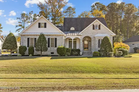509 S Middleton Dr NW, Calabash, NC 28467