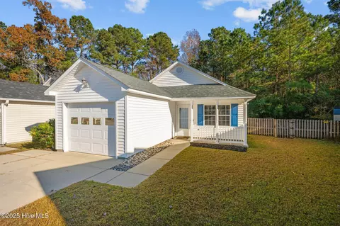 113 English Ivy Ln, New Bern, NC 28562
