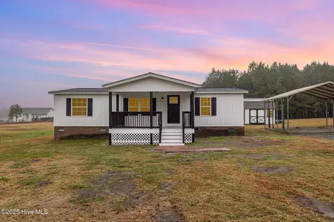 6197 Princeton Kenly Rd, Princeton, NC 27569