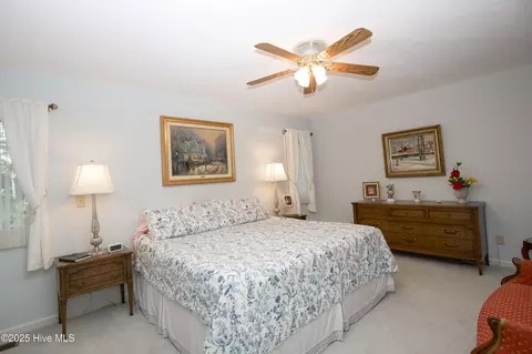 Bedroom - 5 Kahkwa Trl, Pinehurst, NC 28374 photo 1 of 11