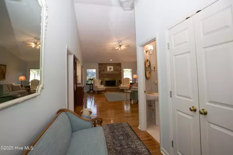 Entry Way - 5 Kahkwa Trl, Pinehurst, NC 28374 photo 4 of 4