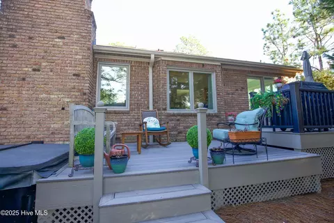 Exterior - 5 Kahkwa Trl, Pinehurst, NC 28374 photo 8 of 15