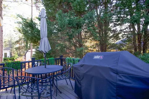 Exterior - 5 Kahkwa Trl, Pinehurst, NC 28374 photo 7 of 15