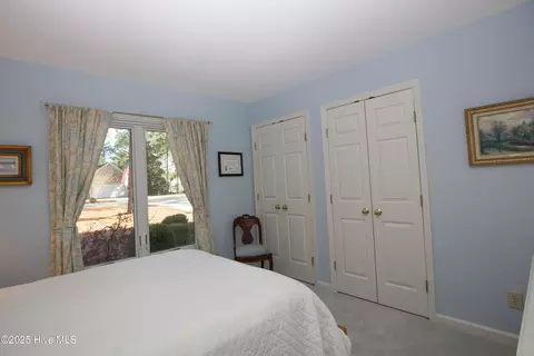 Bedroom - 5 Kahkwa Trl, Pinehurst, NC 28374 photo 6 of 11